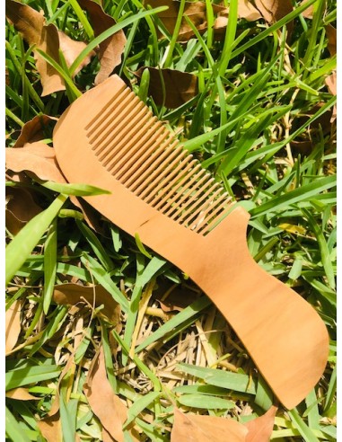 Peigne / brosse en bois