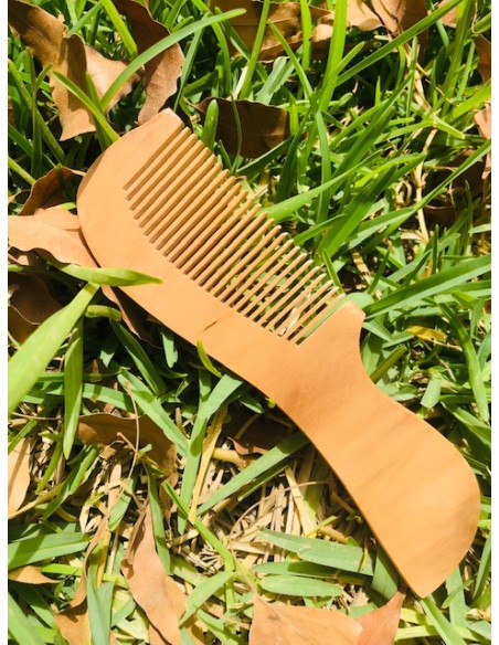 Peigne / brosse en bois